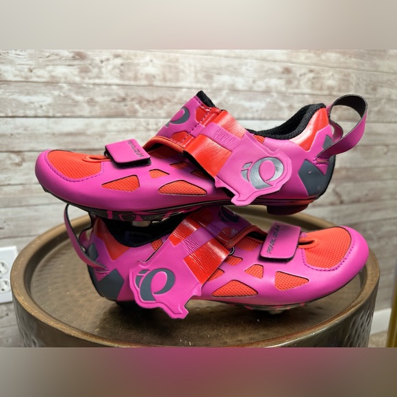 Pearl Izumi Shoes - PEARL IZUMI Women's W Tri Fly V Carbon Hp Cycling Shoe